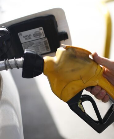 Motorin-Fiyatlarina-252-TL-Zam-Yeni-Tarife-Yururlukte-featured