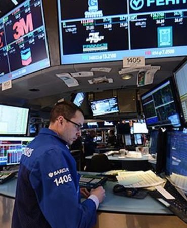 New-York-Borsasi-Umutlarin-Ardindan-Yukselisle-Acildi-featured