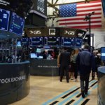 New-York-borsasi-karisik-seyirle-acildi-featured-1