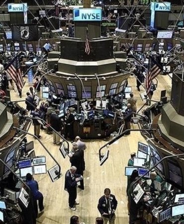 New-York-borsasi-karisik-seyirle-kapandi-featured