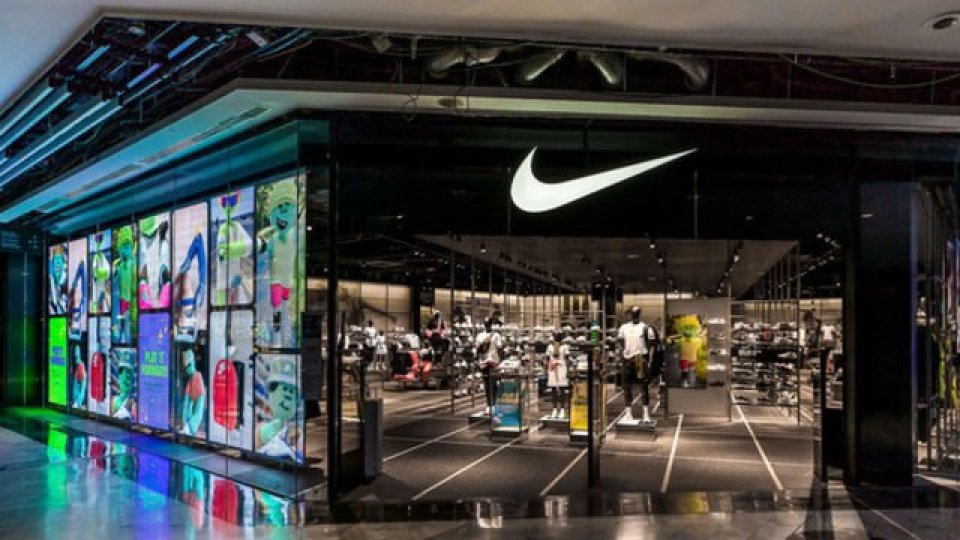Nike-yaklasik-1400-kisiyi-isten-cikaracak-featured