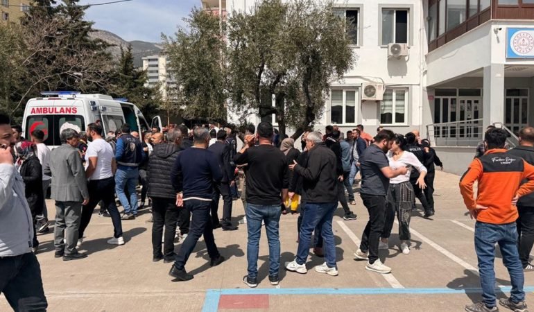 Okula-saldiri-sonrasi-dort-bakan-Kahramanmaras039ta-featured