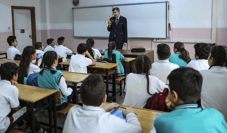 Okullar-26-Haziran8217da-Kapaniyor-Yaz-Tatili-Basliyor-featured