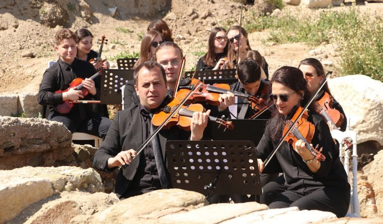 Perinthos-Antik-Kenti039nde-yaklasik-2-bin-yil-sonra-muzik-yankilandi-featured