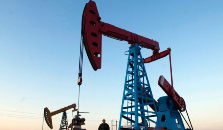 Petrol-Fiyatlari-Hurmuz-Bogazi-Ablukasiyla-Firladi-featured