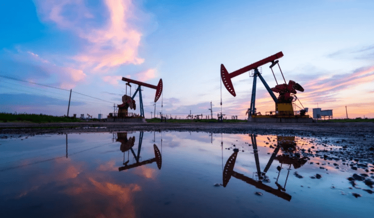 Petrolde-dusus-suruyor-Diplomasi-umudu-fiyatlari-baskiliyor-featured