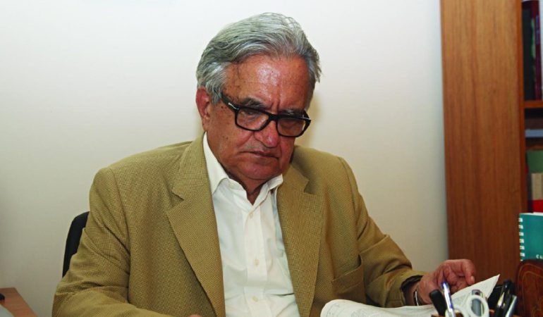 Prof.-Dr.-Hasan-Husrev-Hatemi-88-Yasinda-Hayatini-Kaybetti-featured