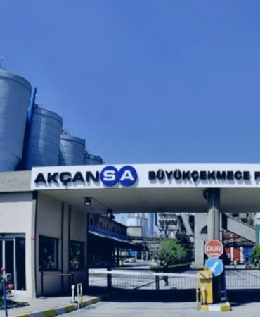 Sabancidan-CarrefourSA-sonrasi-bir-satis-daha-Akcansadaki-paylar-devrediliyor-featured