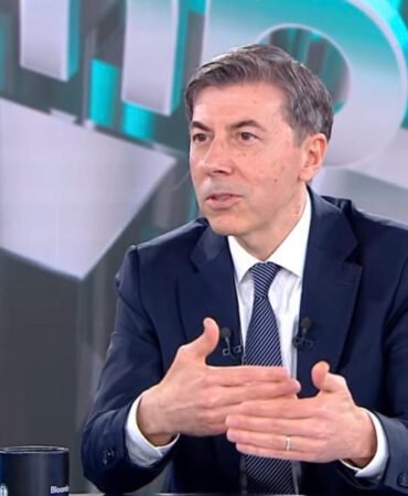 Saint-Gobain-CEO8217su-Murat-Savci8217dan-Kritik-Savas-ve-Uretim-Uyarisi-featured