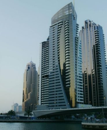 Savas-Dubai-Konut-Pazarini-Sarsti-Satislarda-308217u-Asan-Kayip-featured