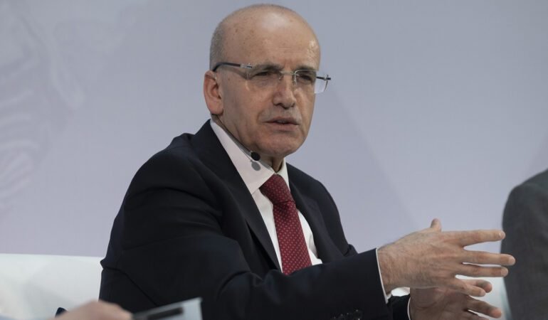 Simsek039ten-IMF-ve-Dunya-Bankasi-degerlendirmesi-Turkiye-guclu-ve-dayanikli-bir-ekonomiye-sahip-featured