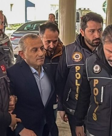 Son-dakika-Eski-Tunceli-Valisi-Tuncay-Sonel-tutuklandi-featured