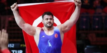 Son-dakika-Riza-Kayaalpten-tarihi-zafer-13.-kez-Avrupa-sampiyonu-featured