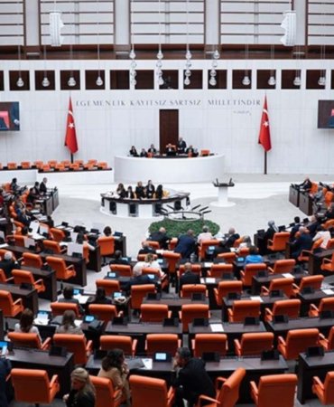 TBMMde-bu-hafta-kritik-gundem-Aidat-artislarina-fren-depremzedeye-koruma-featured