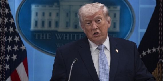 Trump İran'a yönelik ablukanın ne zaman sona ereceğini açıkladı