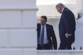 Trump-Yuksek-Mahkeme-Durusmasina-Katilan-Ilk-Gorevdeki-Baskan-Oldu-featured