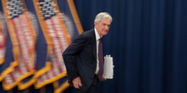 Trump-ve-Bessent-Powell039in-Fed039de-kalmak-istemesini-elestirdi-featured