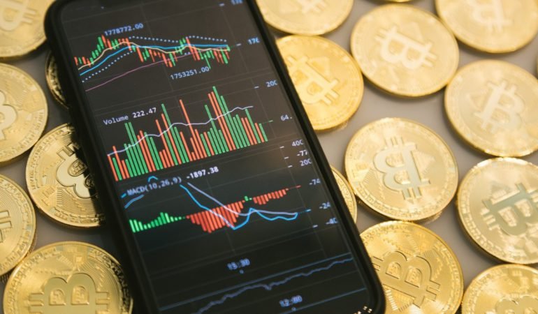 Trump8217in-Hurmuz-Cikisi-Bitcoin8217i-Hareketlendirdi-75-Bin-mi-10-Bin-mi-featured