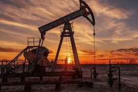 Trumpin-Iran-Tehditleri-Petrolu-Sicratti-114-Dolar-Asildi-featured