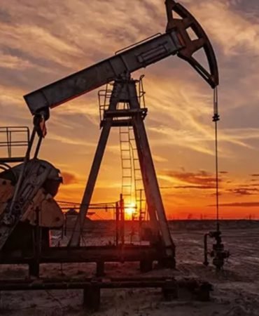 Trumpin-Iran-Tehditleri-Petrolu-Sicratti-114-Dolar-Asildi-featured