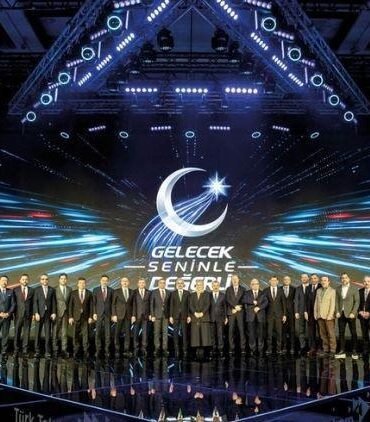 Turk-Telekom-Is-Ortaklari-Antalya8217da-Bulustu-featured