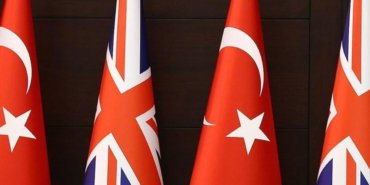 Turkiye-Ingiltere-iliskilerinde-kritik-adim-Imzalar-atildi-featured