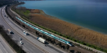 Turkiye039nin-ilk-hizli-treninden-kritik-esik-225-kilometre-hiza-ulasti-featured