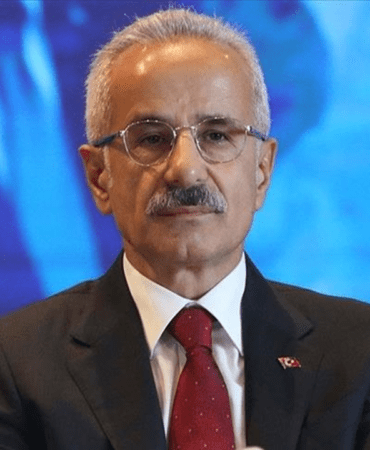 Uraloglu-Turkiye8217nin-Demir-Yolu-Agi-Sinir-Otesine-Uzatilacak-featured