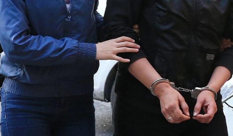 Uskudar-Belediyesi-Sorusturmasinda-9-Kisi-Tutuklandi-featured