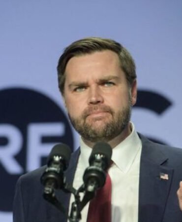 Vance-Trumpin-Iranla-quotkapsamliquot-bir-anlasma-pesinde-oldugunu-belirtti-featured