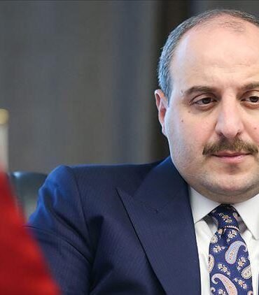 Varank-Turkiye-yuzyilini-insa-etmek-mecburiyetindeyiz-featured