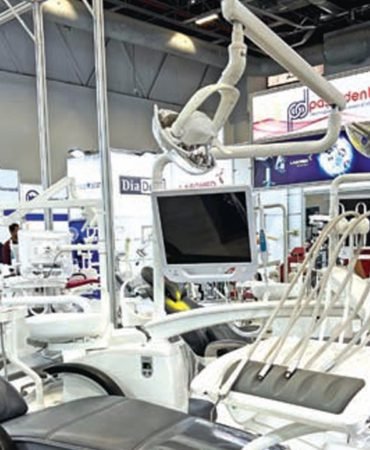 Yabanci-Yatirimci-Turk-Dental-Sektorune-Kilitlendi-Dev-Yatirim-Kapida-featured