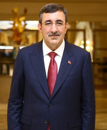 Yilmaz-Turkiye-ile-Kazakistan-arasinda-yatirim-ve-ticaret-hacmi-buyuyecek-featured