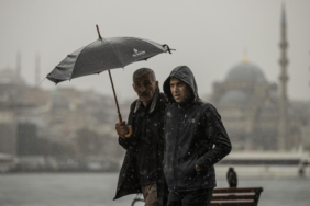 Yurtta-saganak-alarmi-Istanbul-dahil-bircok-ilde-kuvvetli-yagis-uyarisi-featured