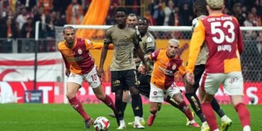 Zirve-yarisi-kizisti-Galatasaray-evinde-puan-kaybetti-featured