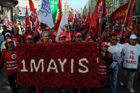 1-Mayis-Isci-Bayrami-mesajlari-Farkli-anlamli-kisa-uzun-1-Mayis-kutlama-mesajlari-featured