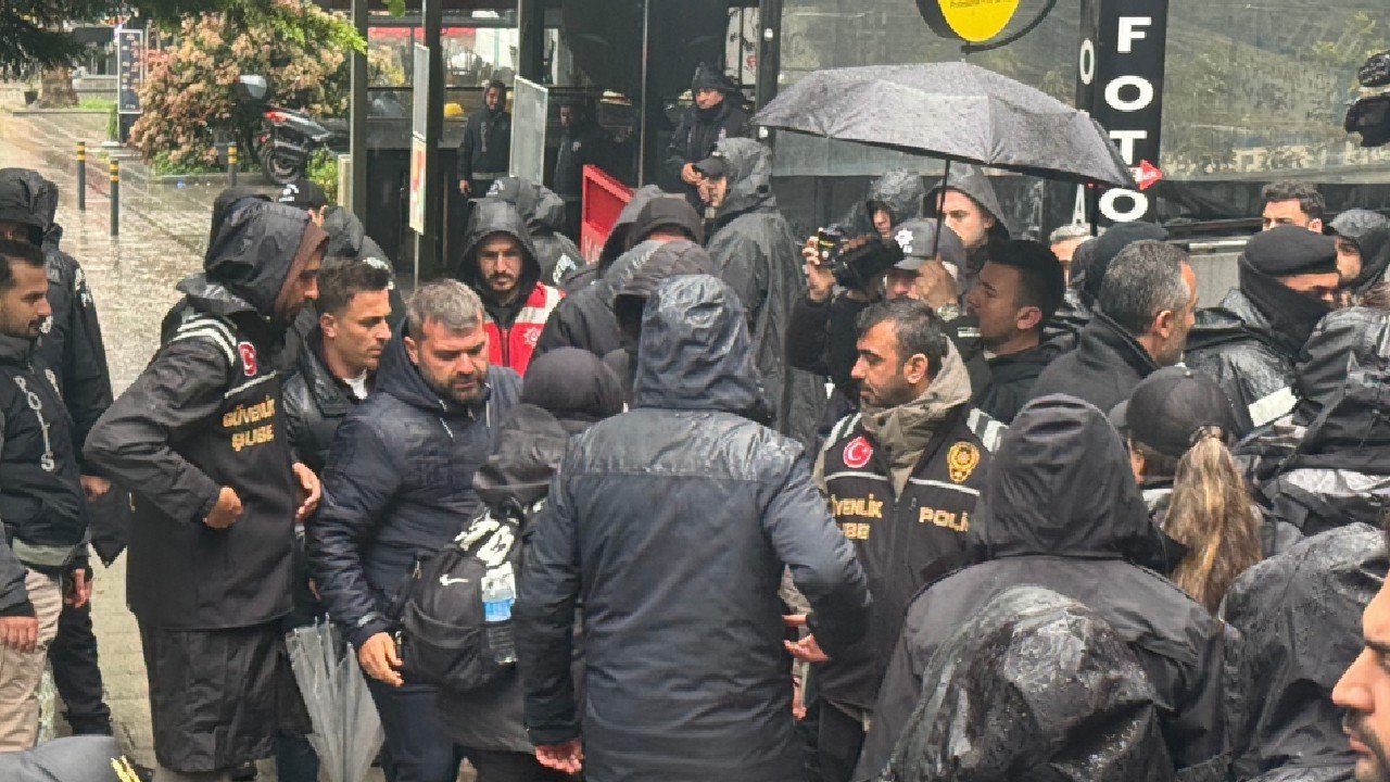 1-Mayis039ta-Taksim-Meydani039na-yurumek-isteyen-gruplara-mudahale-featured