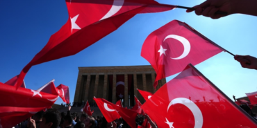 19-Mayis-Resmi-Tatil-Mi-Okullar-Acik-Mi-featured-1