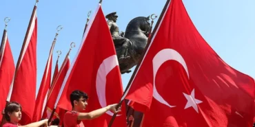 19-Mayis-Resmi-Tatil-mi-Okullar-Acik-mi-featured-2
