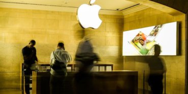 Apple-2026039ya-hizli-girdi-Geliri-ilk-3-ayda-yuzde-17-artti-featured