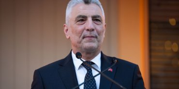 Bakan Bolat: Türkiye, küresel yavaşlamaya rağmen 22 çeyrektir büyüyor 6 Bakan-Bolat-Turkiye-kuresel-yavaslamaya-ragmen-22-ceyrektir-buyuyor-featured
