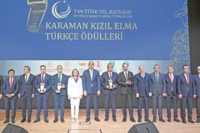 Bakan-Ersoy-Diline-sahip-cikan-millet-gelecegine-de-sahip-cikar-featured