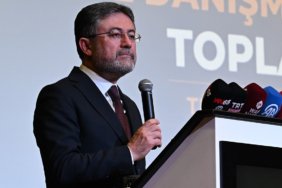 Bakan-Yumakli-Turkiye8217yi-Kendi-Kendine-Yeten-Ulke-Yapma-Hedefi-featured