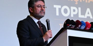 Bakan Yumaklı: Türkiye'yi Kendi Kendine Yeten Ülke Yapma Hedefi 9 Bakan-Yumakli-Turkiye8217yi-Kendi-Kendine-Yeten-Ulke-Yapma-Hedefi-featured