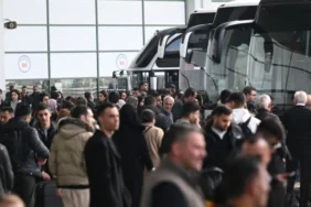 Bayram-oncesi-otobus-sektoru-hareketlendi-Ek-seferler-de-dolmaya-basladi-featured