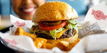 Bir-donemin-efsane-burger-zinciri-kuculdu-Sube-sayisi-500den-44e-dustu-featured