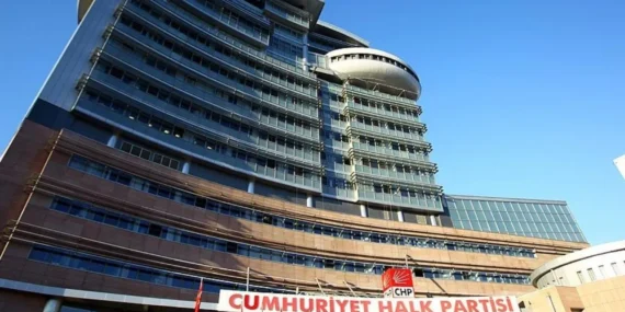 CHP İstanbul Kongresi Davası 2026’ya Ertelendi