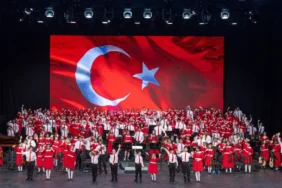 Cumhurbaskanligi-Cocuk-Orkestrasi-ve-Korosu-19-Mayis-Ataturk039u-Anma-Genclik-ve-Spor-Bayrami039nda-konser-verecek-featured
