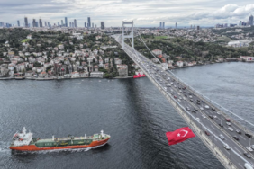 Enerji-krizi-rotayi-degistirdi-Turkiye-guvenli-liman-olarak-one-cikiyor-featured