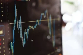 Finansal-guven-mayista-sert-dustu-Sektorde-temkinli-gorunum-guclendi-featured